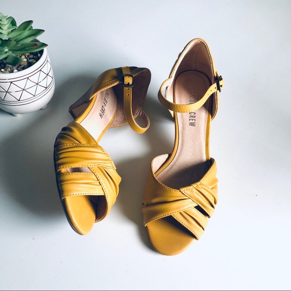 Chelsea Crew Nadia VTG Inspired Criss Cross Heel - Picture 3 of 9